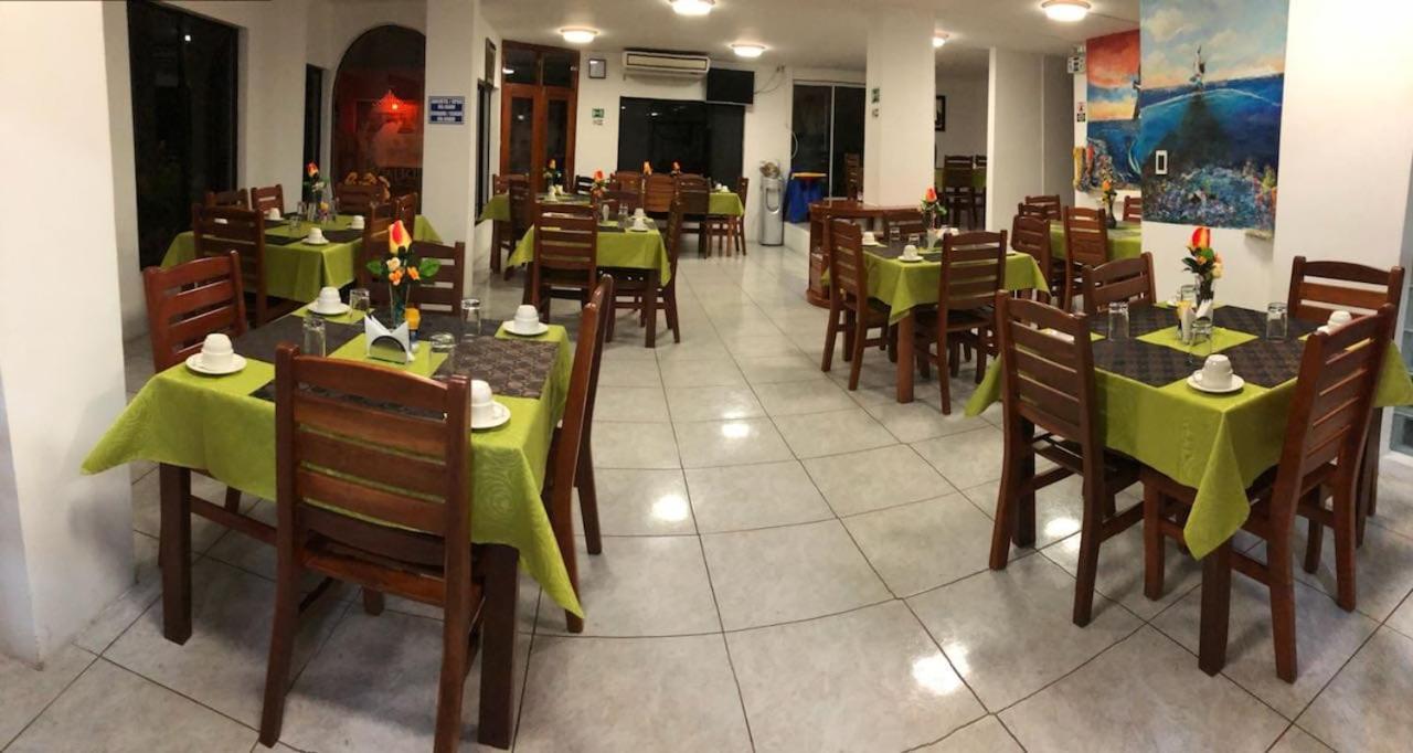 Hotel Dejavu Puerto Ayora  Exterior foto
